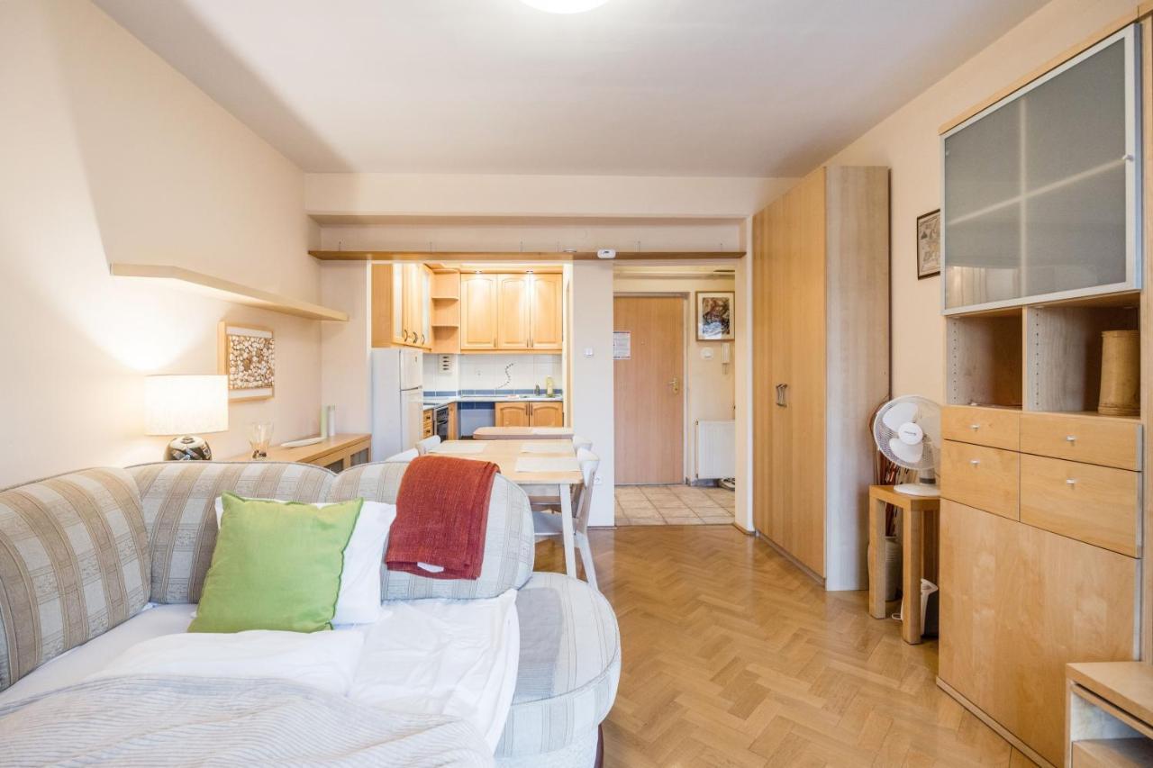 Citadel Manor Apartment Budapest Ngoại thất bức ảnh